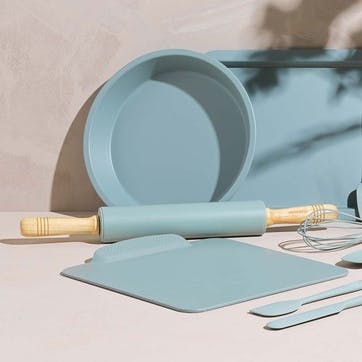 Silicone Rolling Pin With Wooden Handles, Teal