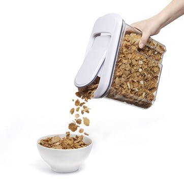 Good Grips Pop Medium Cereal Dispenser Large 3.2L, Clear