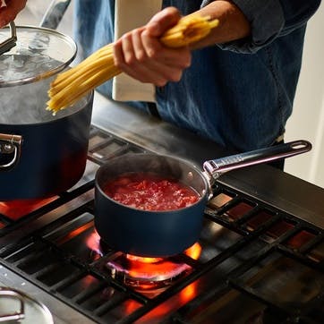 Space Folding Saucepan & Lid, 19cm, Midnight Blue