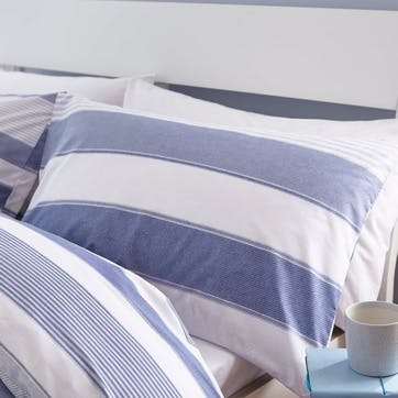 Newquay Stripe King Bedding Set; Blue