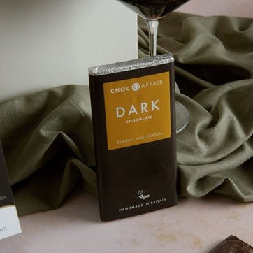 Red Wine & Dark Chocolate Gift Box