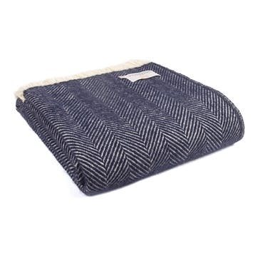 Fishbone Throw 150 x 183cm, Navy