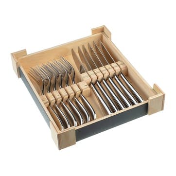 12 piece steak set in wooden giftbox, Charingworth Cutlery, Santol, mirror finish