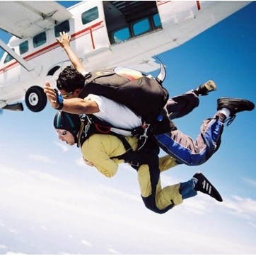 Honeymoon Skydiving Experience £75