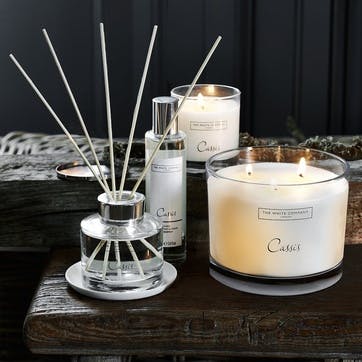 Cassis Signature Candle