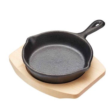 Mini Frying Pan, 11.5 x 16cm, Kitchen Craft, Cast Iron