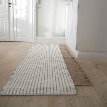 Walnut Rug, H60 x W150cm, Ivory