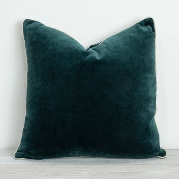 Unari Velvet Cushion 50 x 50cm, Pine