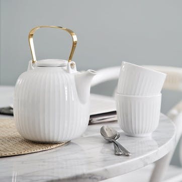 Hammershøi Teapot, White