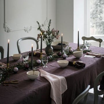 Mitered Hem Tablecloth, Aubergine, 140 x 180cms