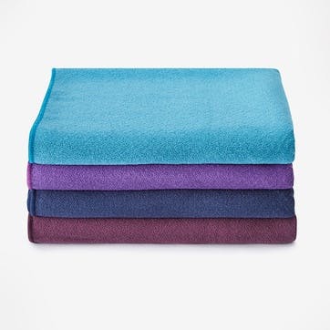 The Grippy Yoga Mat Towel 183 x 61cm, Berry