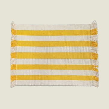 Olivia Striped Set of 4 Woven Placemats D35cm, Yellow