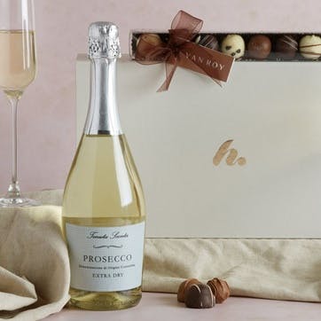 The Prosecco & Chocolates Gift Hamper