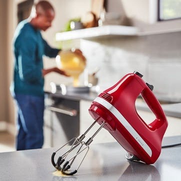 6 Speed Hand Mixer Flex Edge , Empire Red