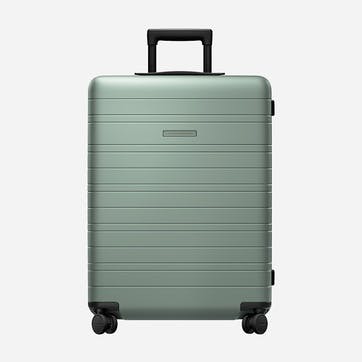 H6 Essential Check-in Luggage W46 x H64 x D24cm, Marine Green