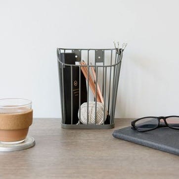 Living Nostalgia Small Wire Storage Basket