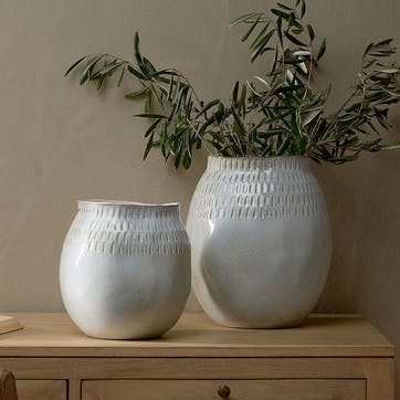 Anjuna Vase H29.5cm, Reactive White