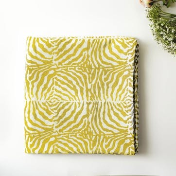 Zebra Tablecloth 145 x 300cm, Yellow