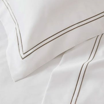 Symons Standard Oxford Pillowcase, White/Mink