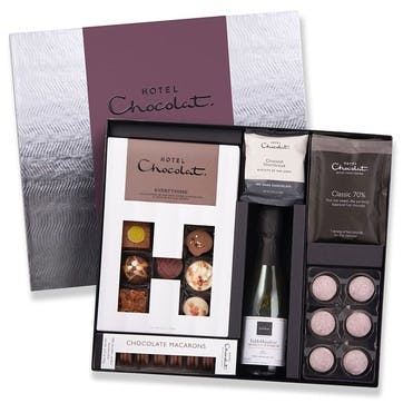 Chocolate & Fizz Collection 900g