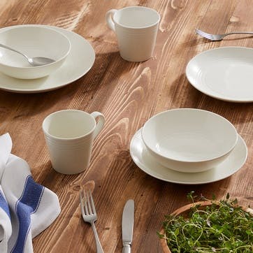 Gordon Ramsay Maze 16 Piece Dinnerware Set , White