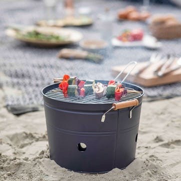 Cleveley Bucket BBQ, Carbon