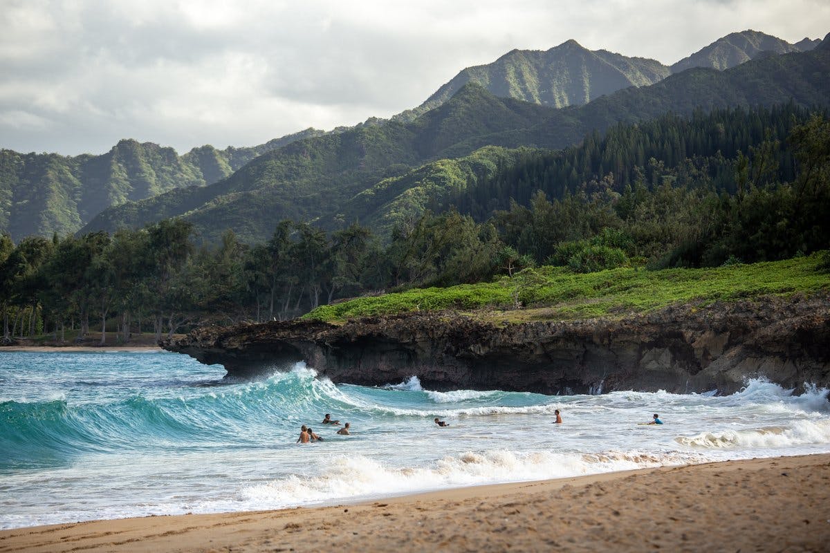 Hawaii honeymoons