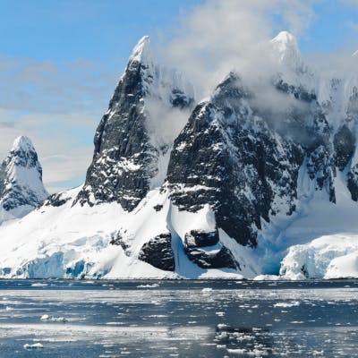 antarctica-base-of-the-globe