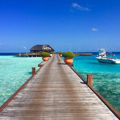 maldives honeymoon resort